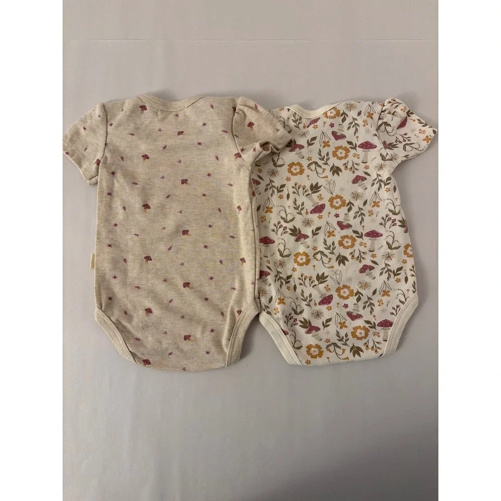 Rabbit + Bear Bodysuits Baby 3-6M Beige Excellent Mushroom Floral 2-Pack‎